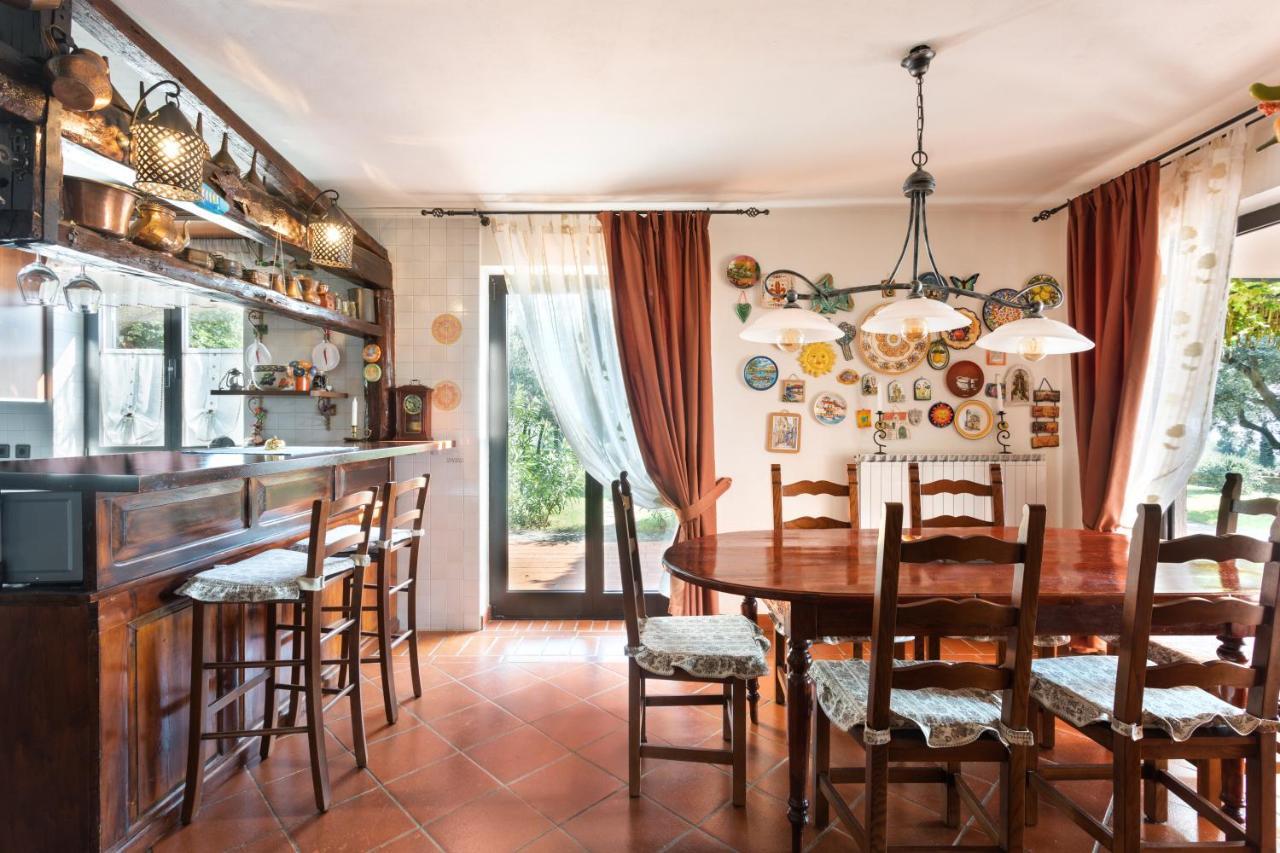 Villa Emi Zgornje Skofije Bagian luar foto
