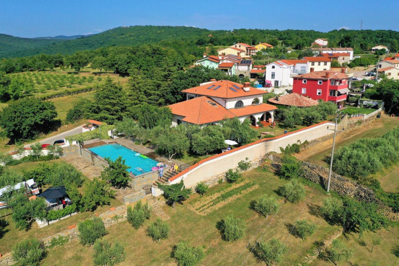Villa Emi Zgornje Skofije Bagian luar foto