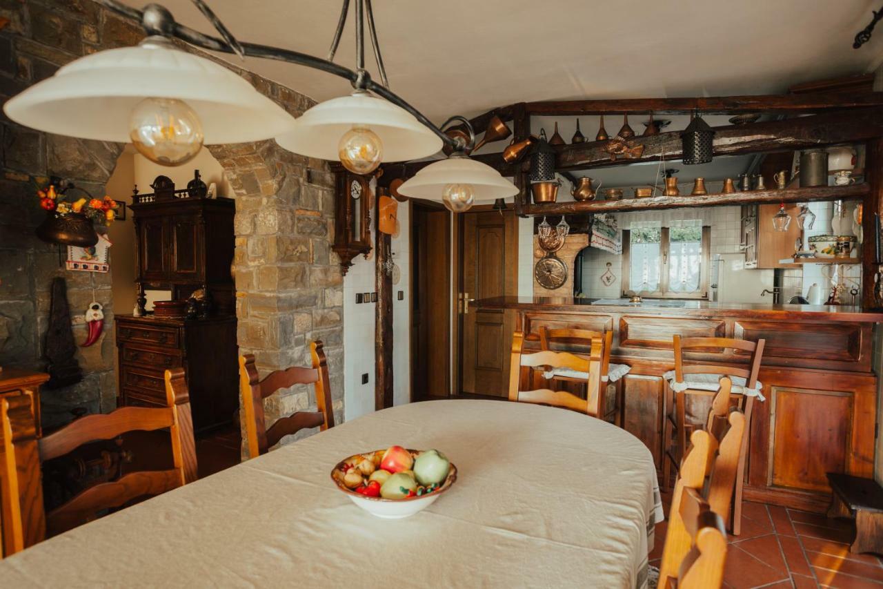 Villa Emi Zgornje Skofije Bagian luar foto